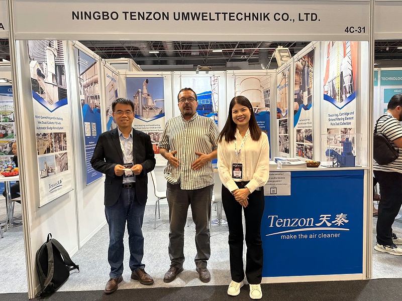 18a5005d-694a-4b51-b109-48317b4bebe0